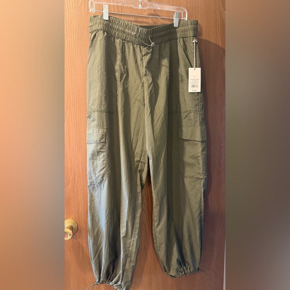Target Olive Cargo Pants - Army Green - Picture 1 of 3
